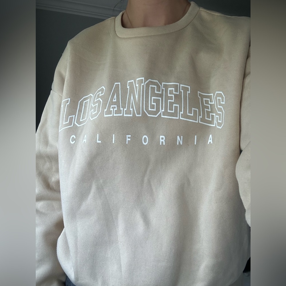 Crew Neck - Picture 1 of 3